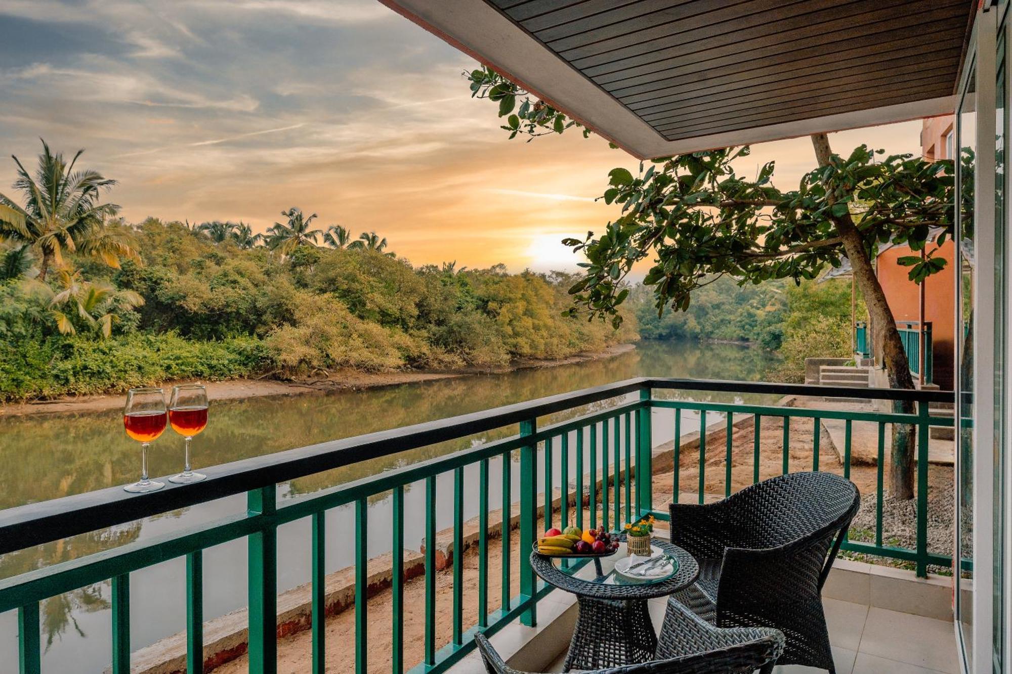 Mandrem Beach Resort, A Member Of Radisson Individuals Retreat Zewnętrze zdjęcie
