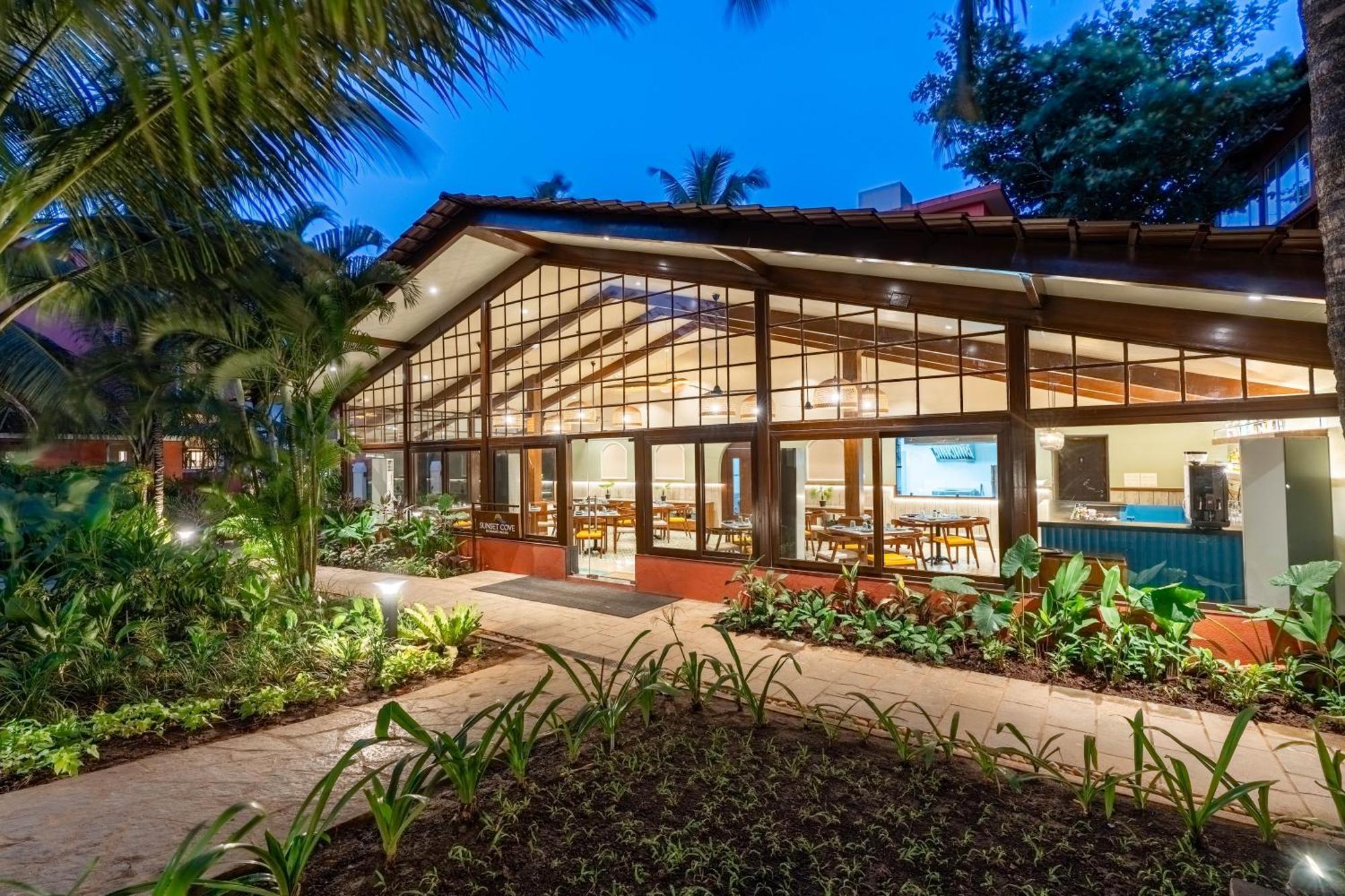 Mandrem Beach Resort, A Member Of Radisson Individuals Retreat Zewnętrze zdjęcie