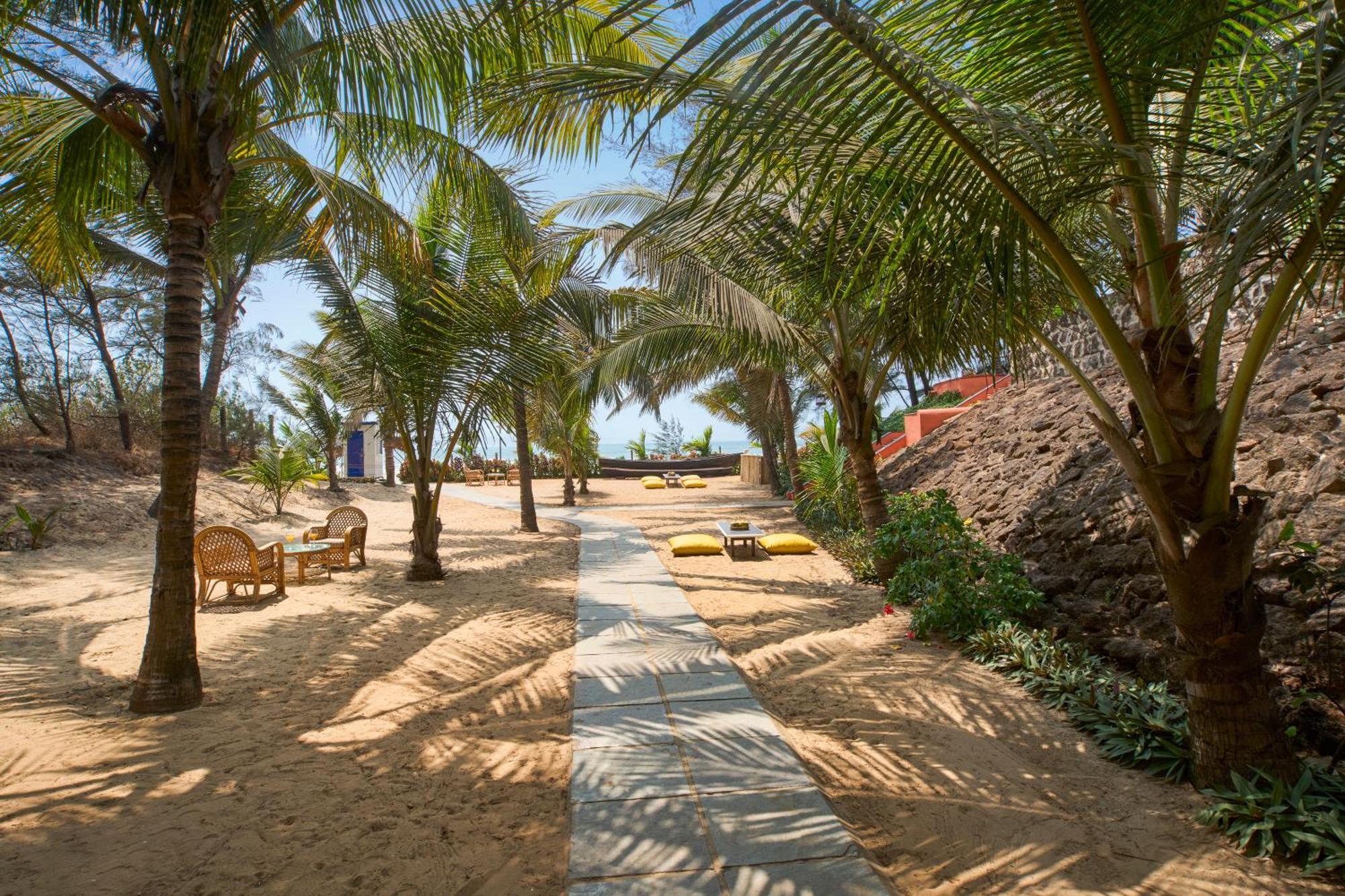 Mandrem Beach Resort, A Member Of Radisson Individuals Retreat Zewnętrze zdjęcie