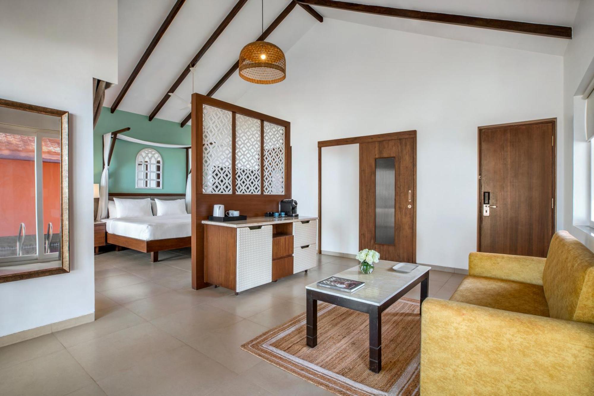 Mandrem Beach Resort, A Member Of Radisson Individuals Retreat Zewnętrze zdjęcie